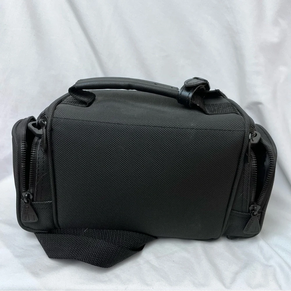 Ambico Camcorder Camera Bag Case with Padded Pockets, Shoulder Strap and Handle